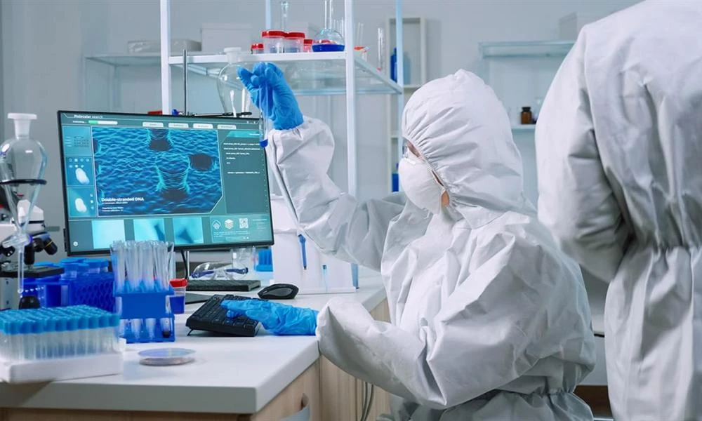 Λαμία: Με κορονοϊό και γρίπη στην εντατική – Διπλή «ατυχία» για γυναίκα
